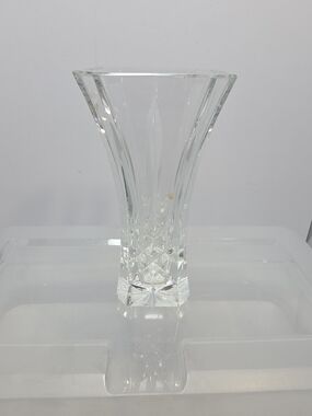 Waterford Crystal Giftology 6" Gesture Bud Vase #115940